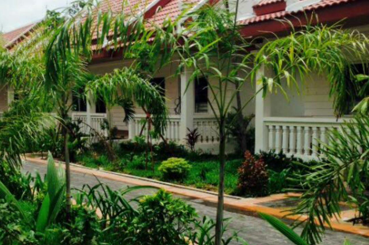 Preah Vihear Jaya Hotel Sra Aem Bagian luar foto